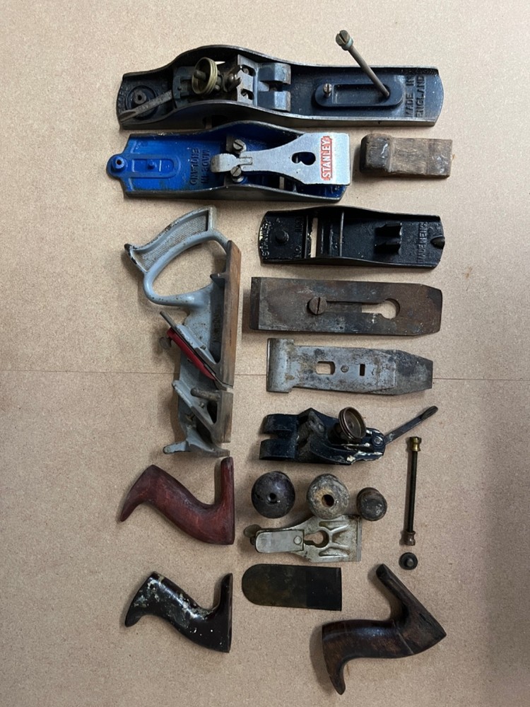 ASSORTED SPARE PARTS FOR WOODWORKING PLANES