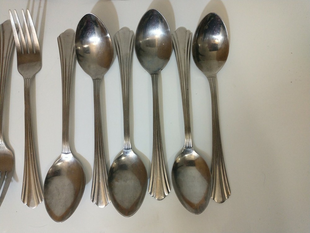1847 Rogers Bros FREEMONT Int'l Silver Flatware Stainless Lot 18 Pc Fork Spoon