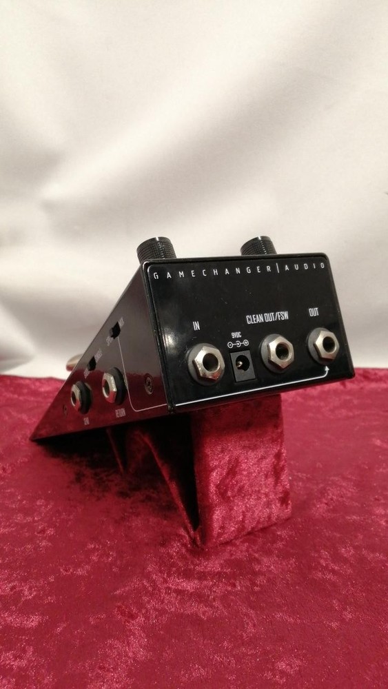GAMECHANGER AUDIO PLUS PEDAL Model