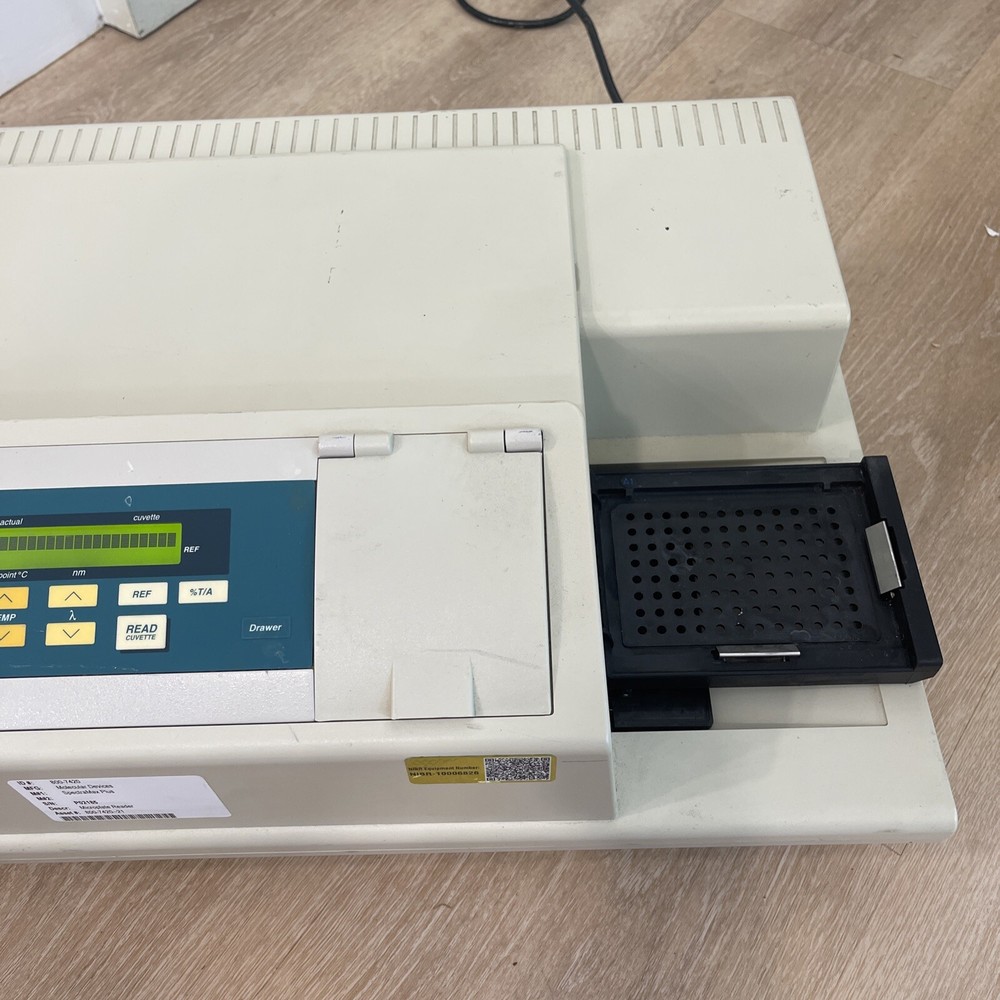 MOLECULAR DEVICES SPECTRA MAX PLUS MICROPLATE SPECTROPHOTOMETER READ