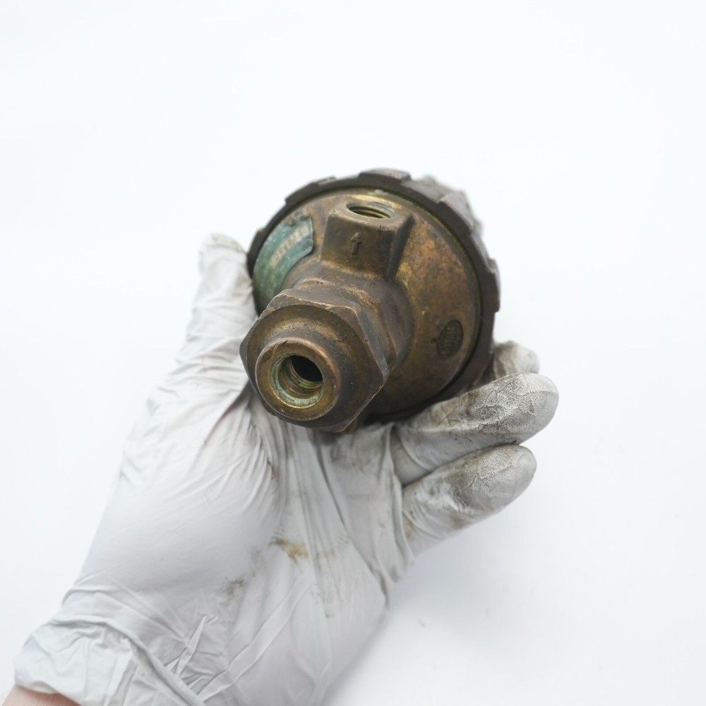 Airco Oxygen Regulator Max Inlet Pressure 300 PSI