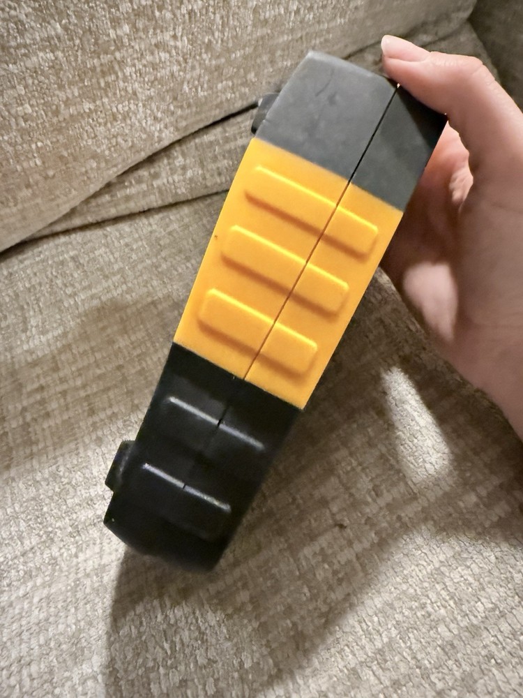 Dymo Rhino 4200 Handheld Portable Label Maker