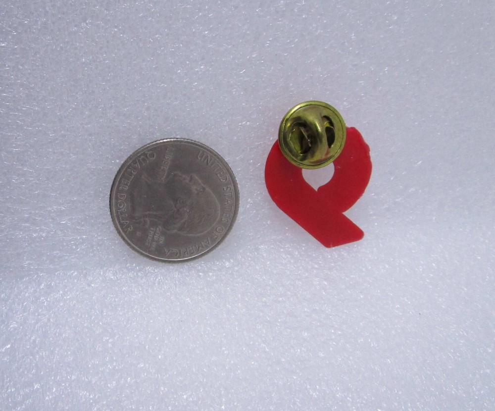Health Fair 2001 Plastic Pin