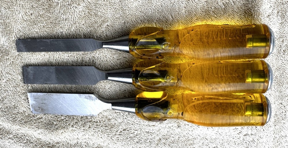 VINTAGE STANLEY 3 PC CHISEL SET AS PICTURED