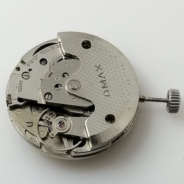 OMAX 5206-2 Automatic Watch Movement For Parts