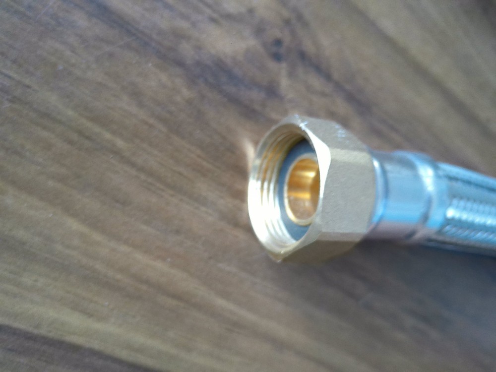 SharkBite Max UR3088FX18 Braided Flexible Water Heater Connector 3/4"x3/4"FIP-18