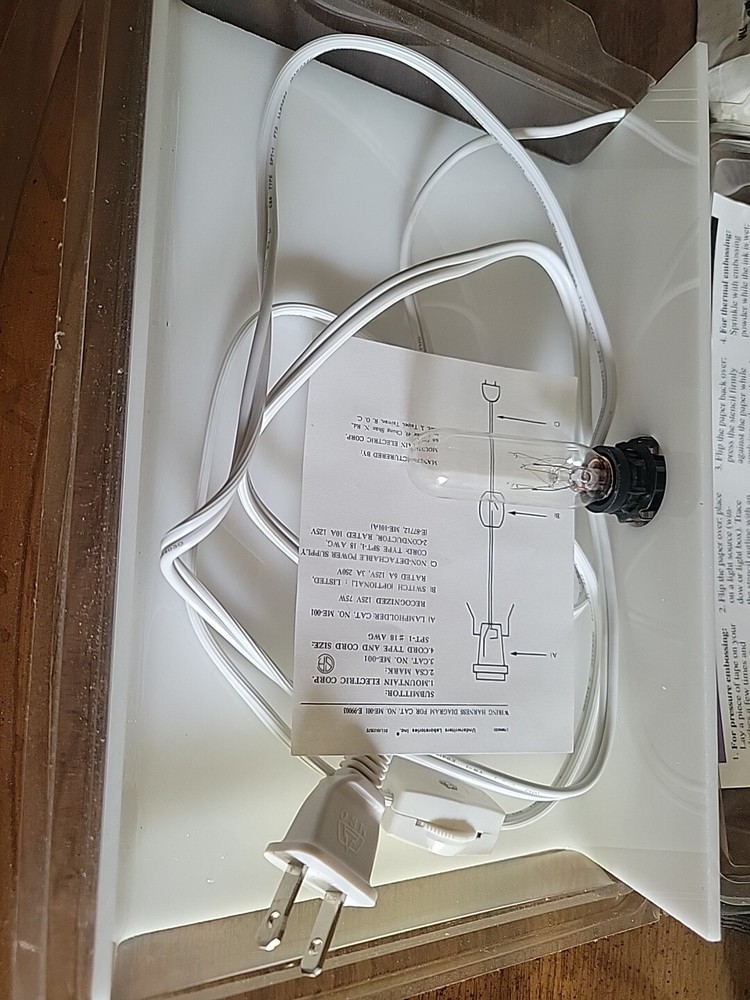 American Traditional Stencils Embossing Light Table Tested WORKING!!!