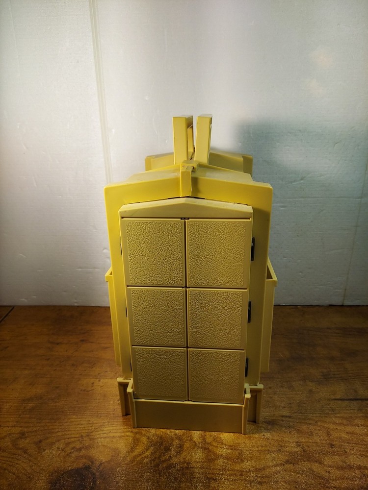 Vintage Folding Sewing Box Caddy 50 Spool Thread Bobbin Organizer