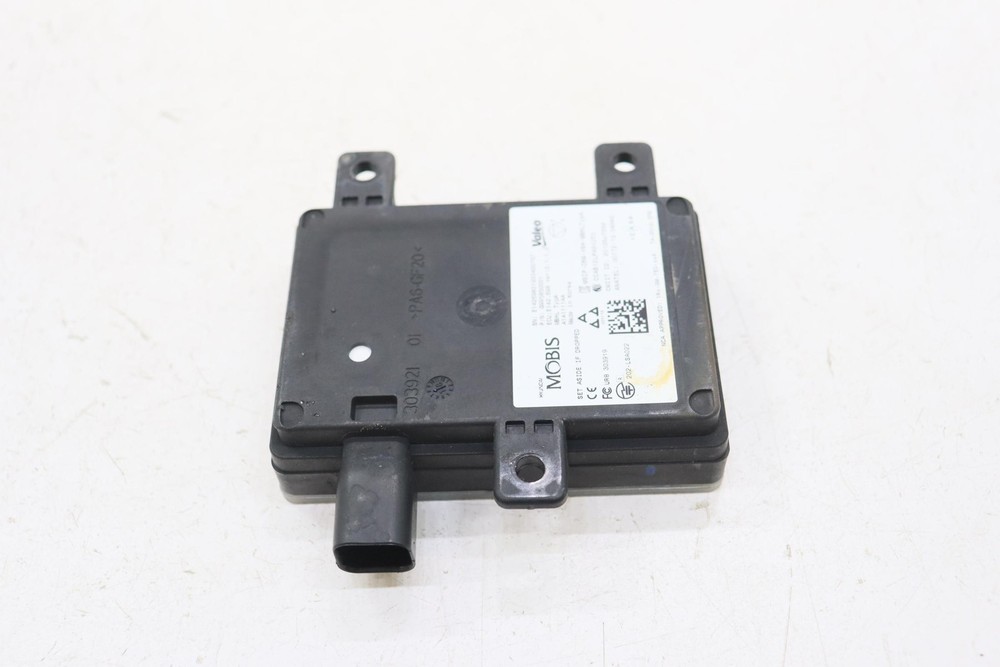 2019 - 2021 GENESIS G70 REAR RIGHT SIDE BLIND SPOT RADAR SENSOR MODULE UNIT OEM