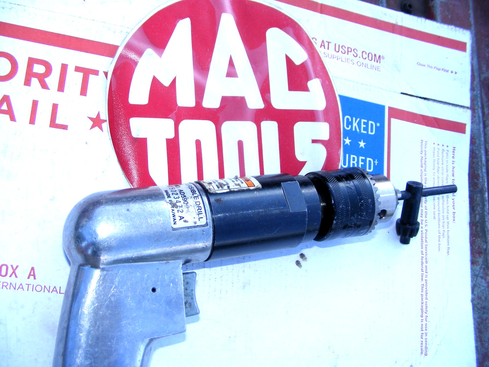 Mac tools 1/2 in. Reversible Key-Chuck Drill AD590