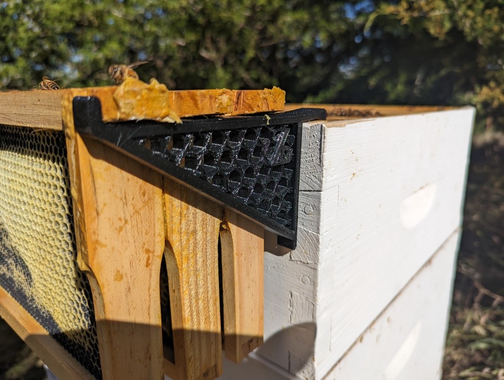 Beehive Frame Holder Set (Pair) - 3 Frame Version