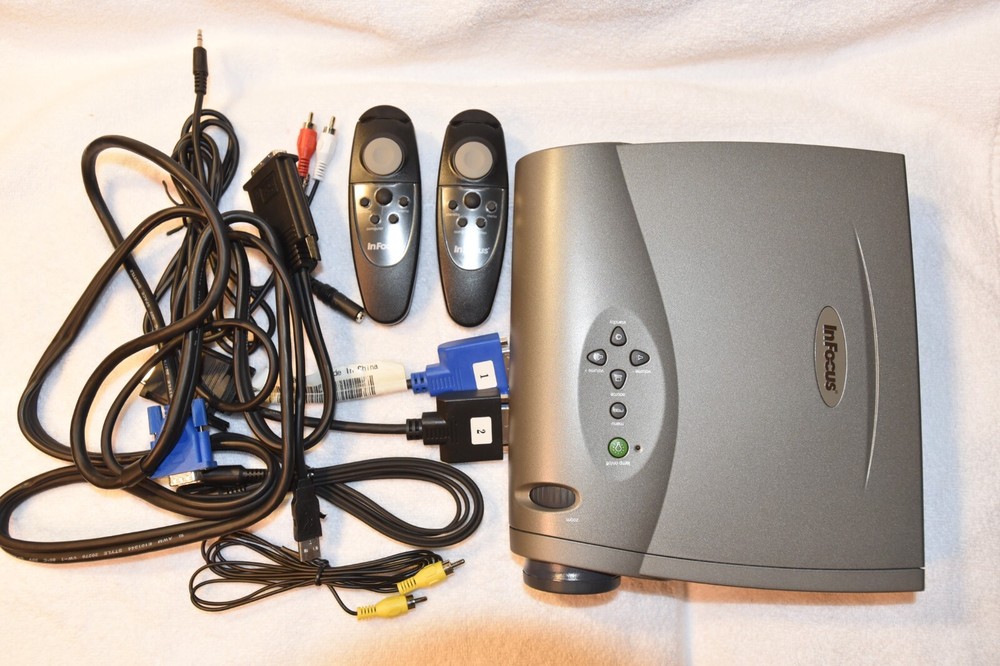 Infocus LP335 Projector 60 Lamp Hours