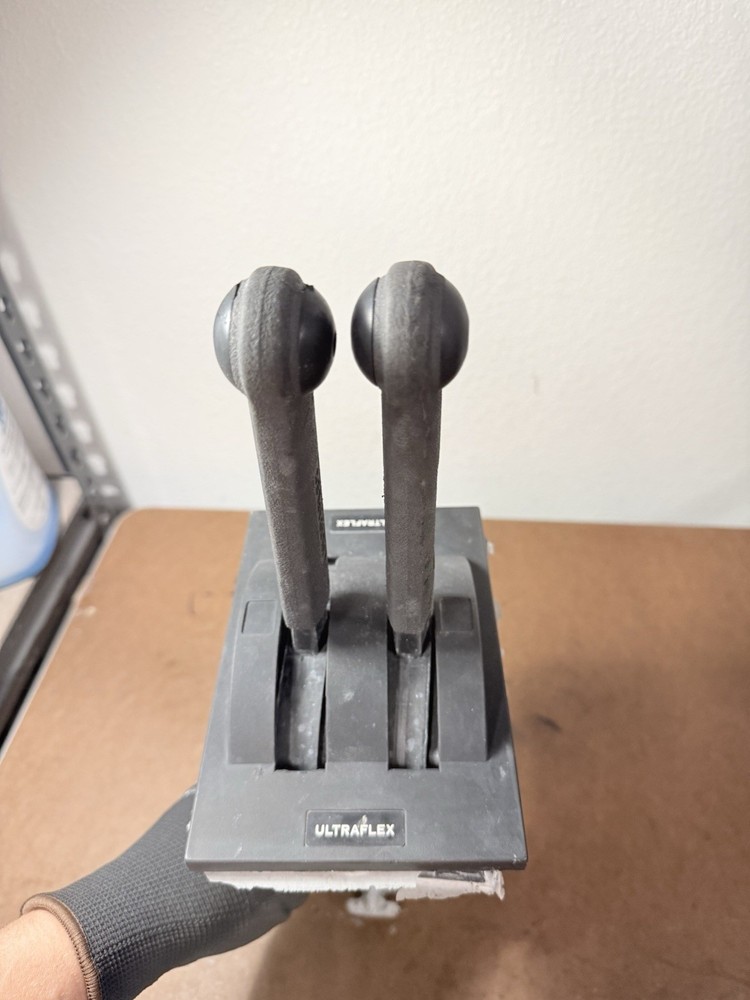 Boat Ultraflex dual top throttle shifter control controller👍