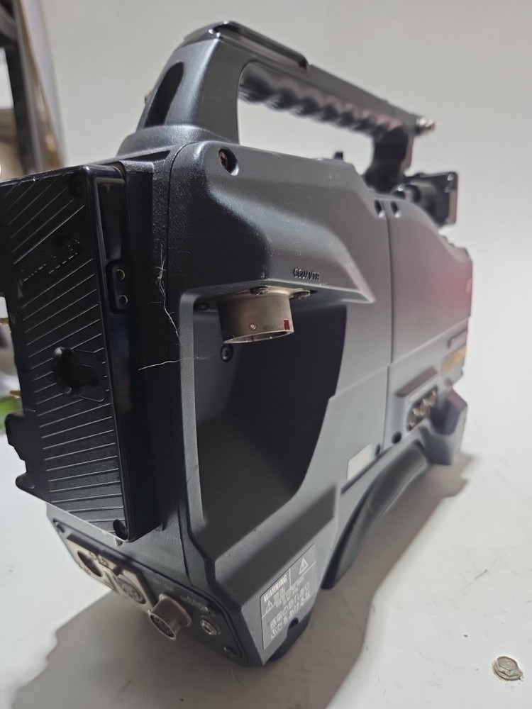 Hitachi Z-4000W Studio Camcorder #6