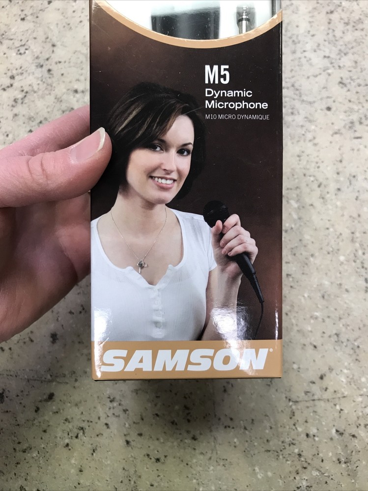 Open Box - Samson Karaoke Dynamic Microphone M5 - Cool Find! Fast Shipping!