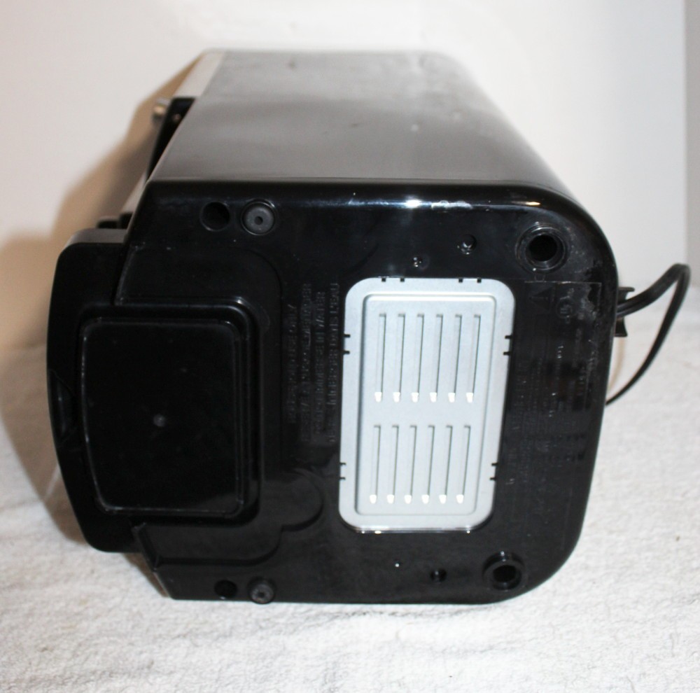 Cuisinart DCC-3000P1 Programmable 12 Cup Coffeemaker in Box + Extras ~ Working