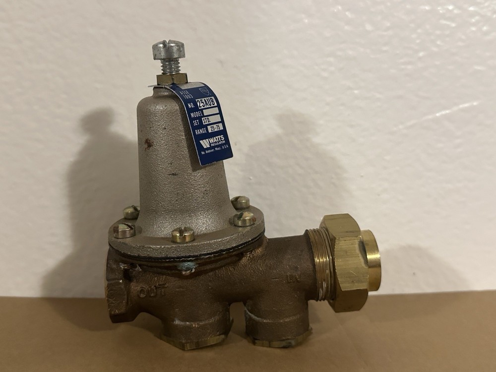 WATTS 25AUB Water Pressure Reducing Valve 3/4” Lightly Used