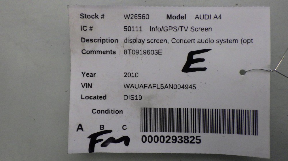 10 AUDI A4 Info Screen 8T0919603E