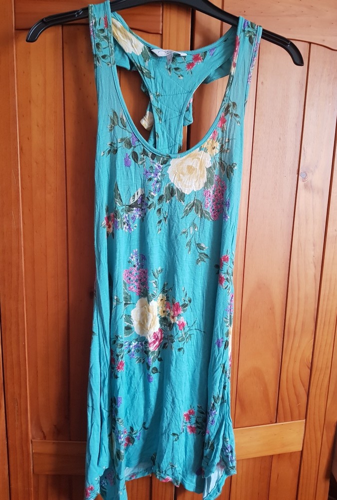 Ladies Summer Tops Bundle Size 8