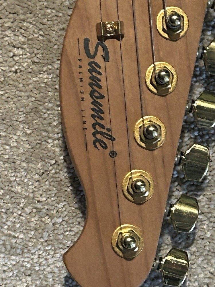 Ry Cooder signed Guitar Autographed JSA
