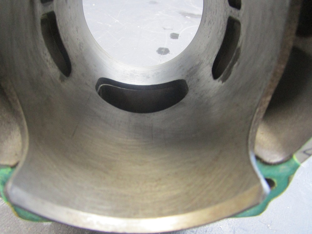 Good OEM 1995 Sea-Doo XP Cylinder