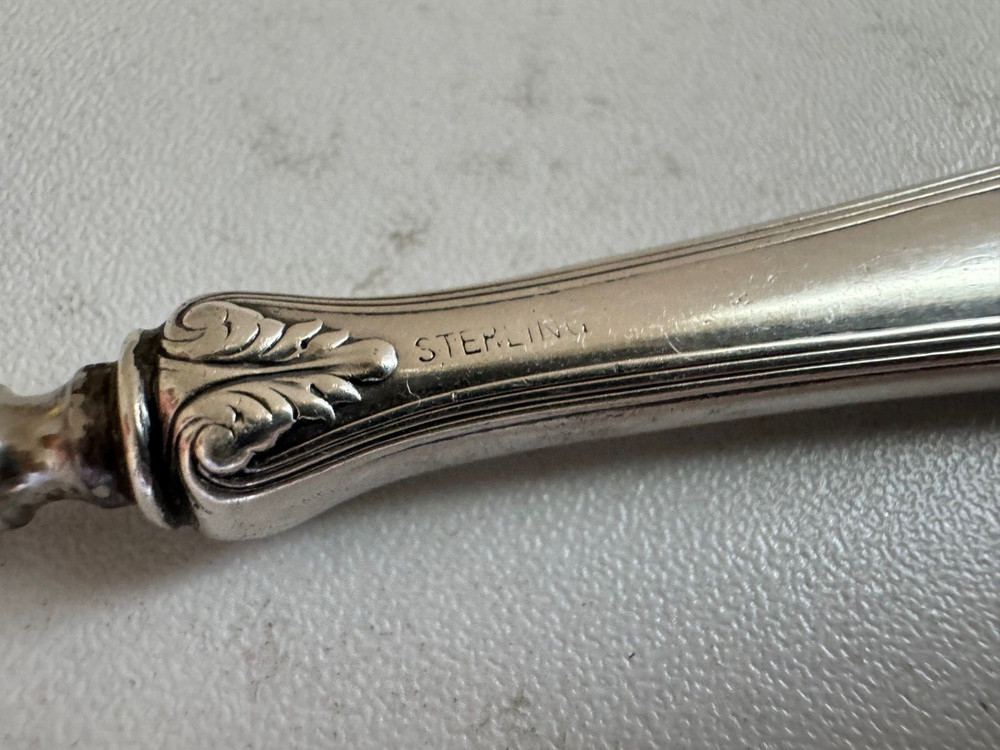 Antique Sterling Silver Handle Button Hook w/ Leaf Decoration & Monogram