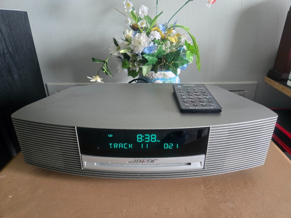 Bose Wave Radio CD Player  iii ***Great