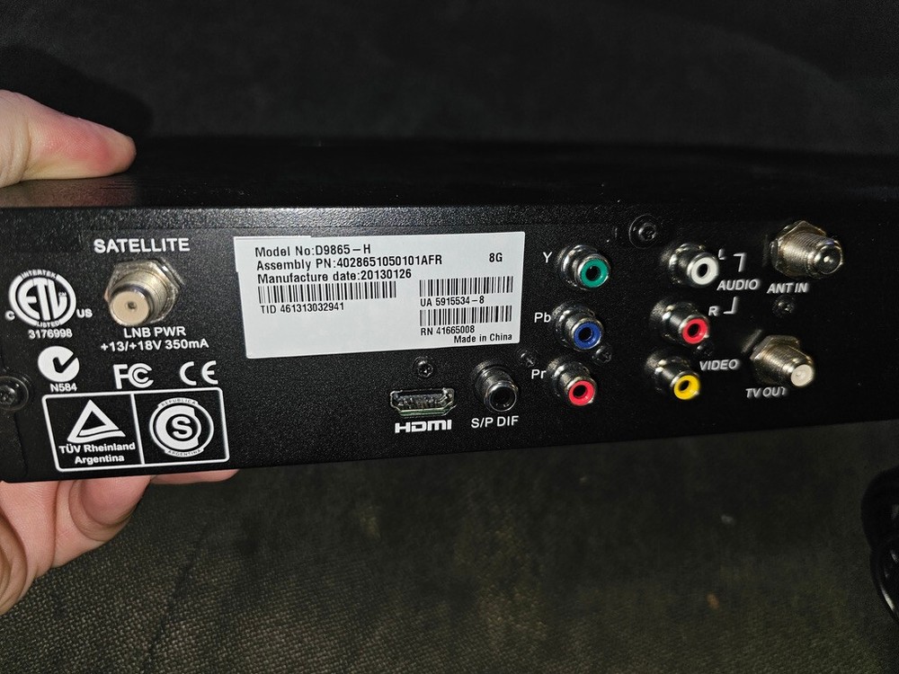 Satellite TV Receiver Decoder IRD CISCO D9865-H FTA Rainer Satellite W/REMOTE