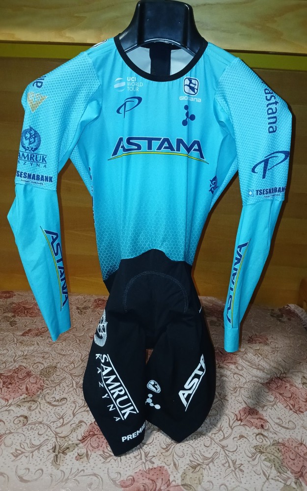 Cycling Suit