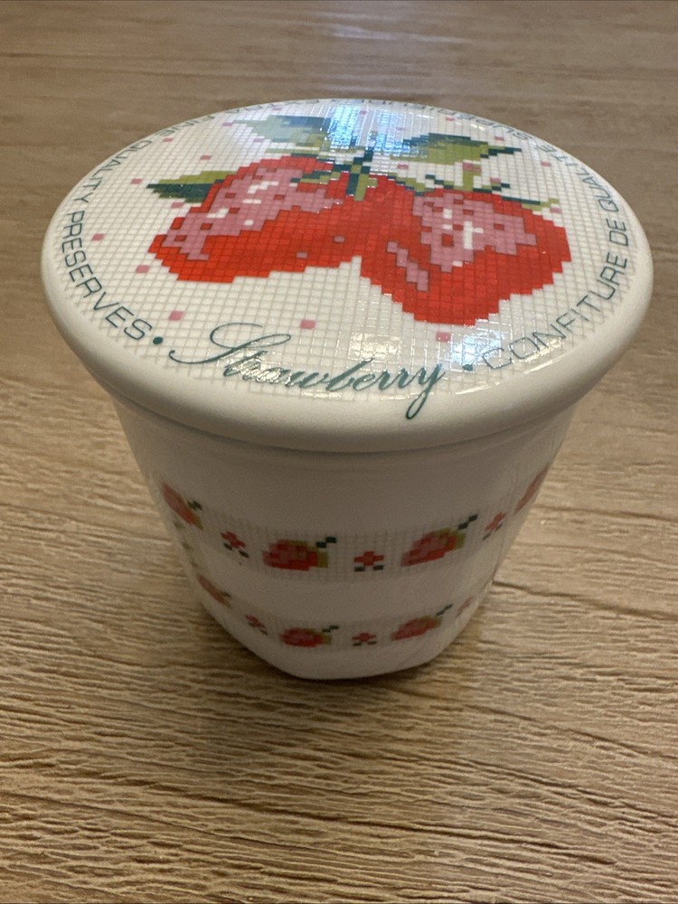 TOSCANY - Covered Jam / Jelly Jar - Strawberry Pattern