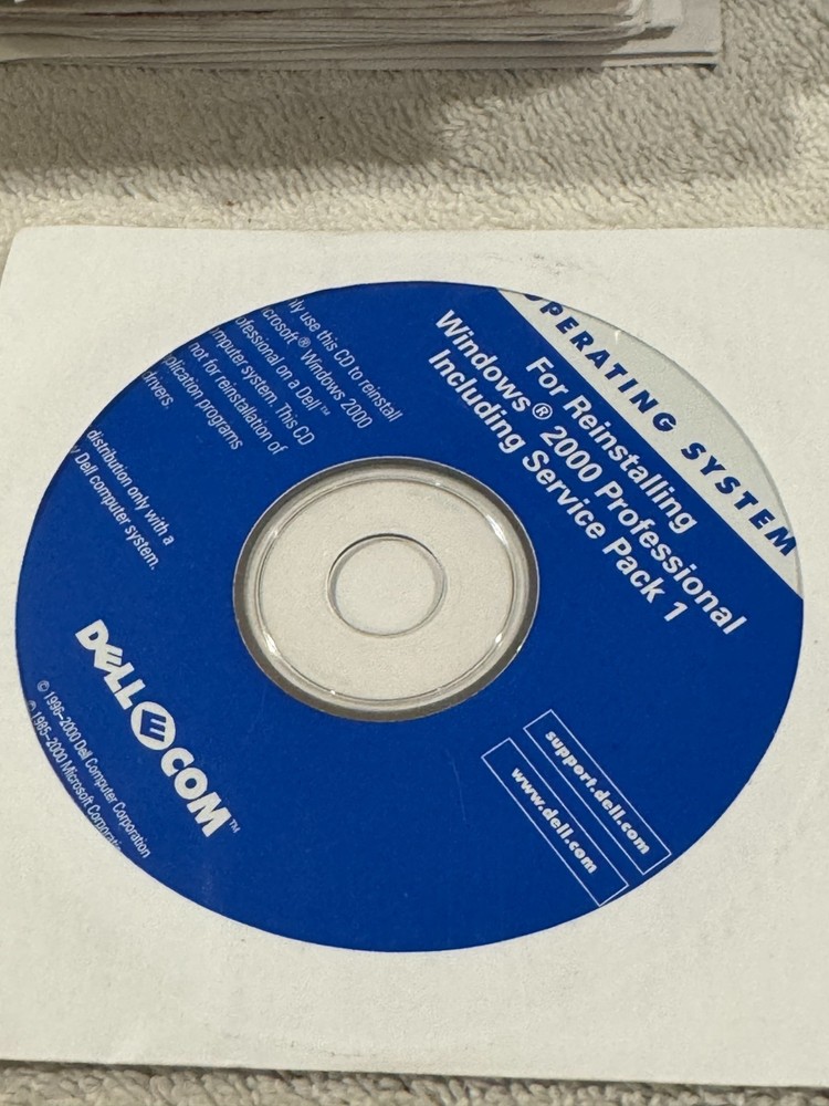 Dell Operating System for Reinstalling Windows 2000 Pro SP1 - CD ONLY VERY GOOD