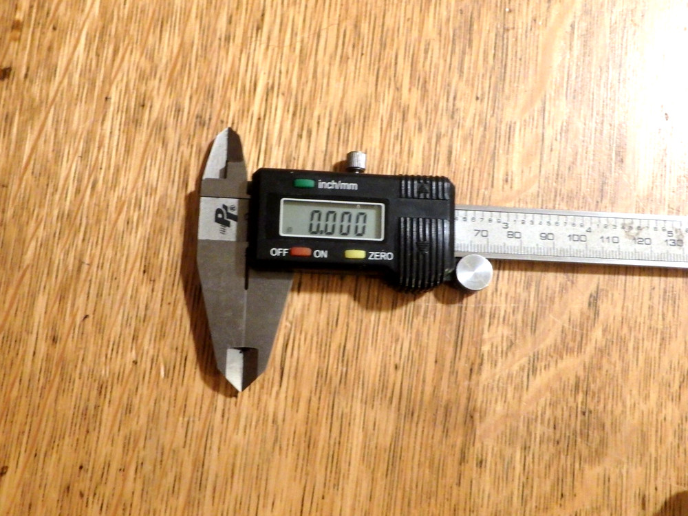 DIAL CALIPER 0-6" 150mm PERFORMANCE TOOL