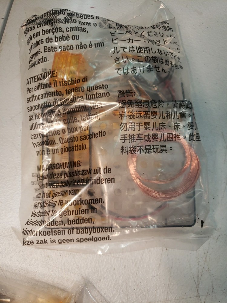 Eduscience Know How 10 in 1 electrical experiment set New Open Box Sealed Inside