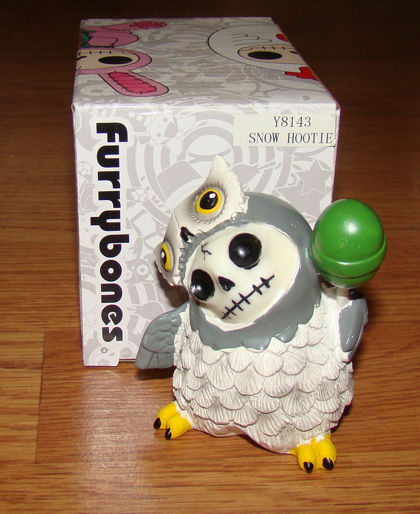 Furrybones SNOW HOOTIE the Owl (Summit Collection Y8143) Skeleton