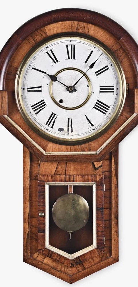 New Haven Clock Co. Imperial hanging Wall clock
