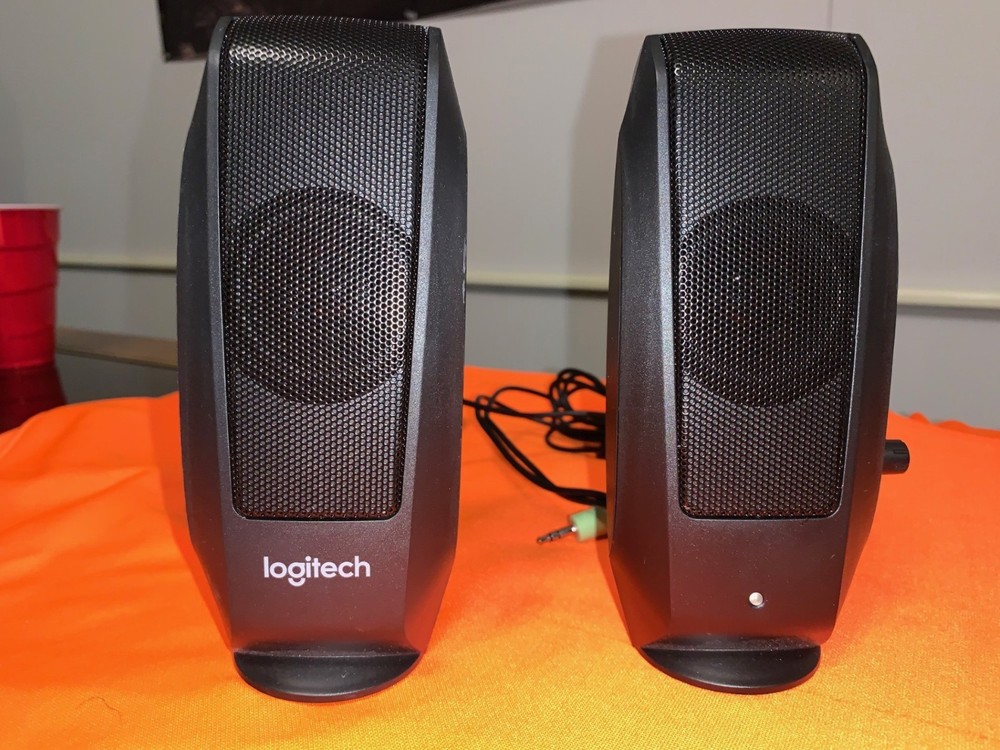 Logitech S-120 - 2.0 Desktop Computer Speakers - 3.5mm Jack - New Without Box