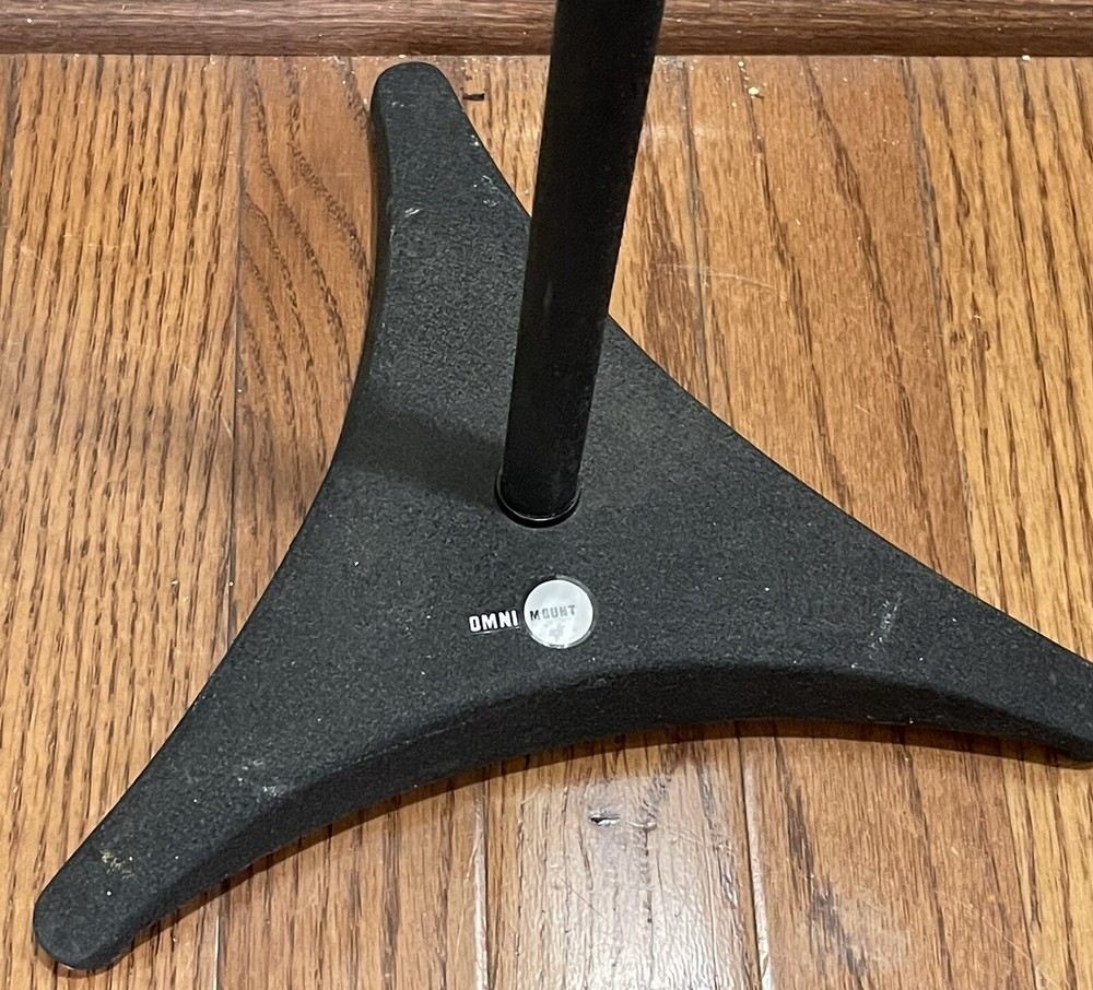 OMNI MOUNT Pair Cube Speaker Stands Pole with Triangle Base