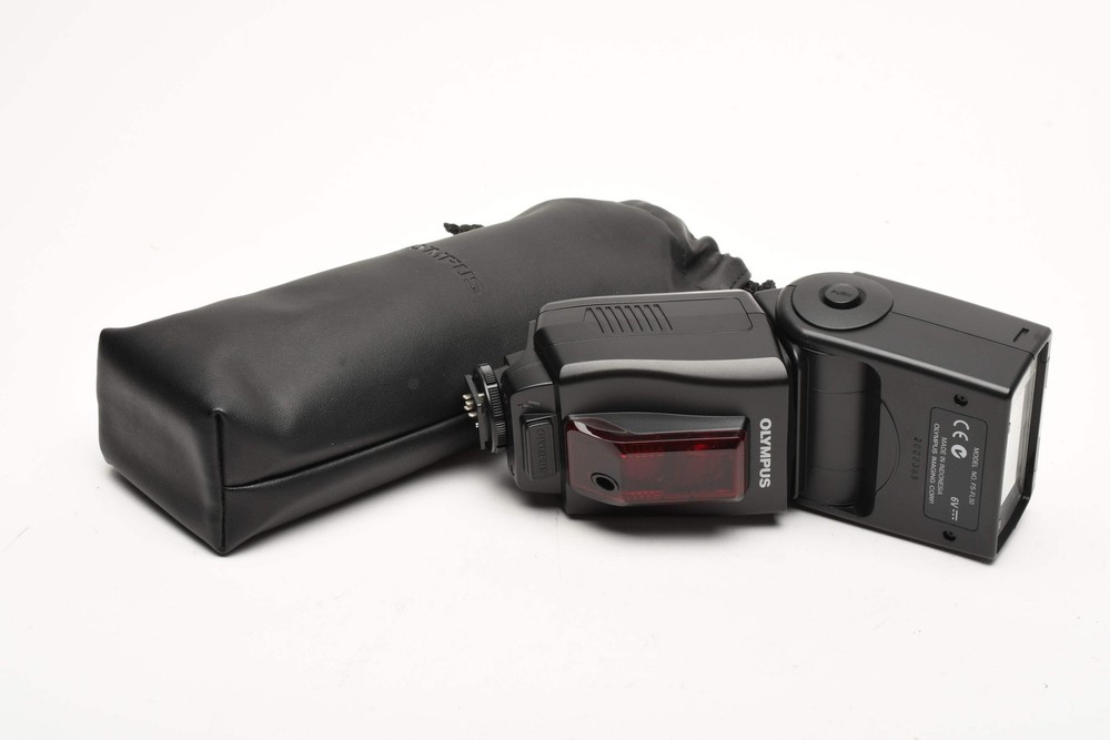 Olympus FL-50 Electronic Flash w/Pouch, Mint- Tested