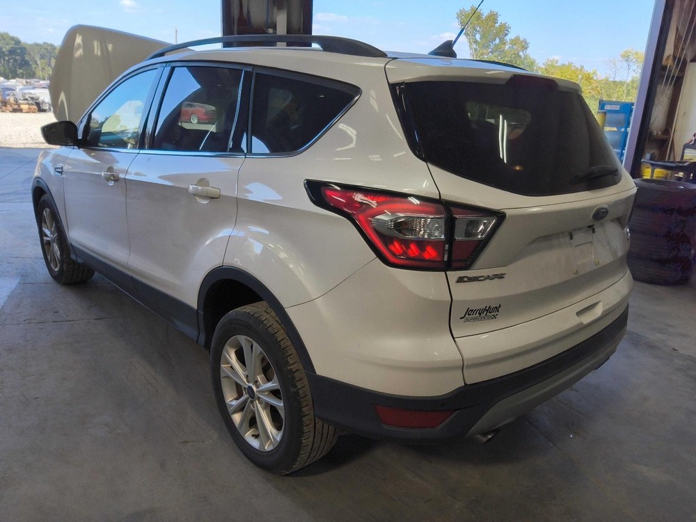Used A/C Selector Switch fits: 2018 Ford Escape front automatic temperature cont
