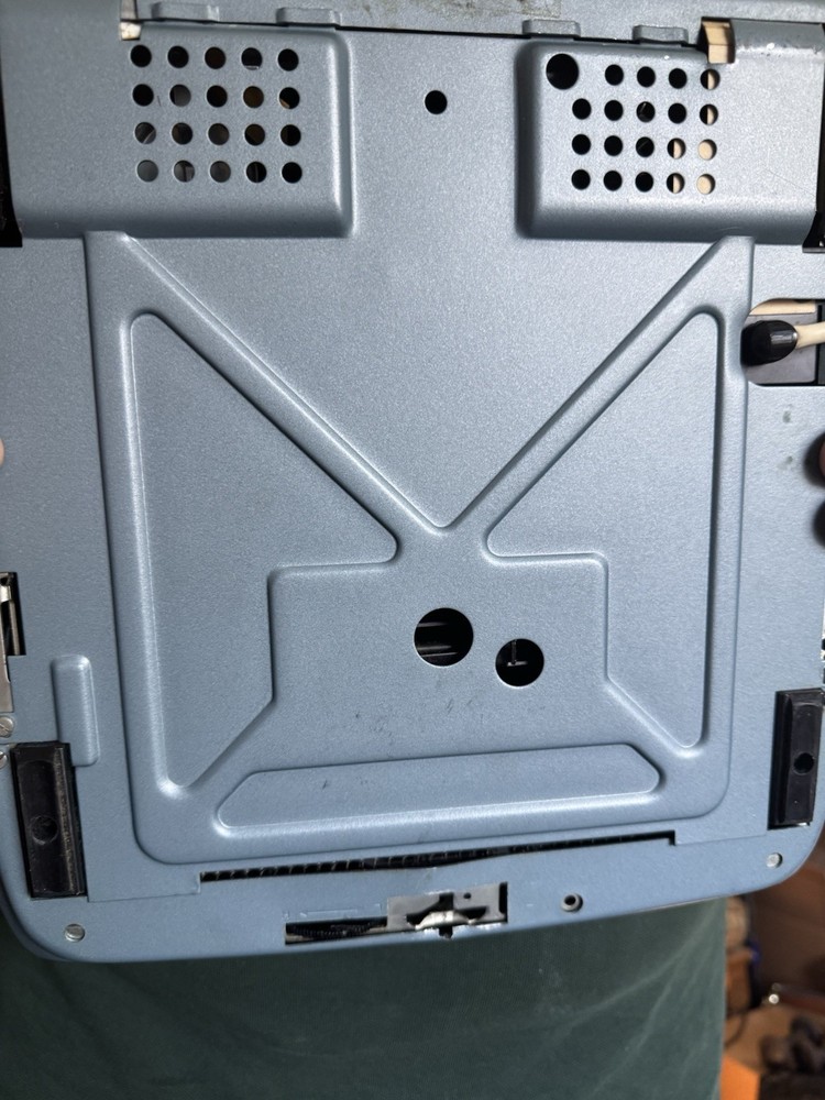 Smith-Corona Electra 220 electric typewriter with case Cursive Type Excellent