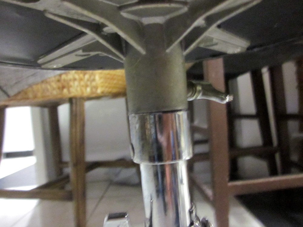 PDP PDD 700 Series Drum Throne Adjustable stool