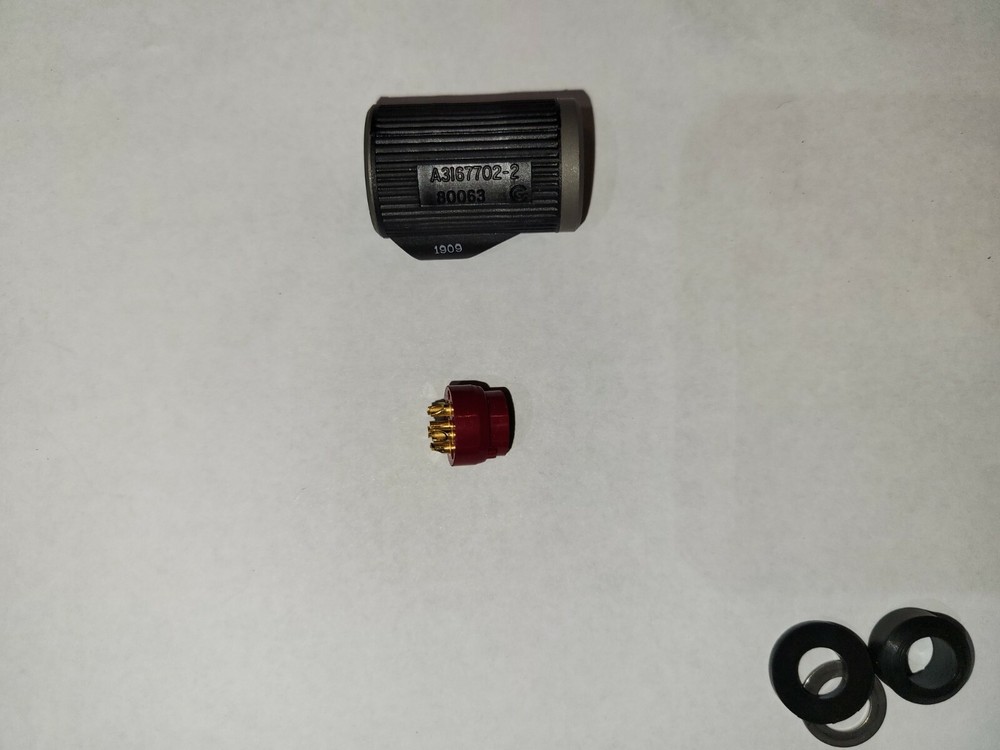 Lot Of 3 Military 6-pin Audio Plug Connectors RT-A 80063 A3167702-2 1909