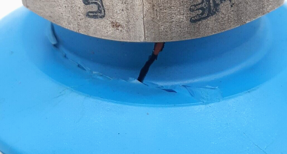 Endress+Hauser FTL51-PGN2DB7E4A Level Switch - BROKEN PLASTIC