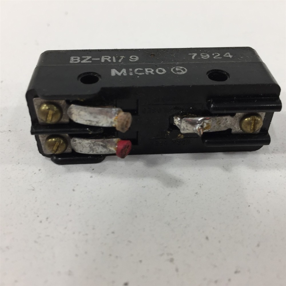 (1) Honeywell BZ-R179 Microswitch
