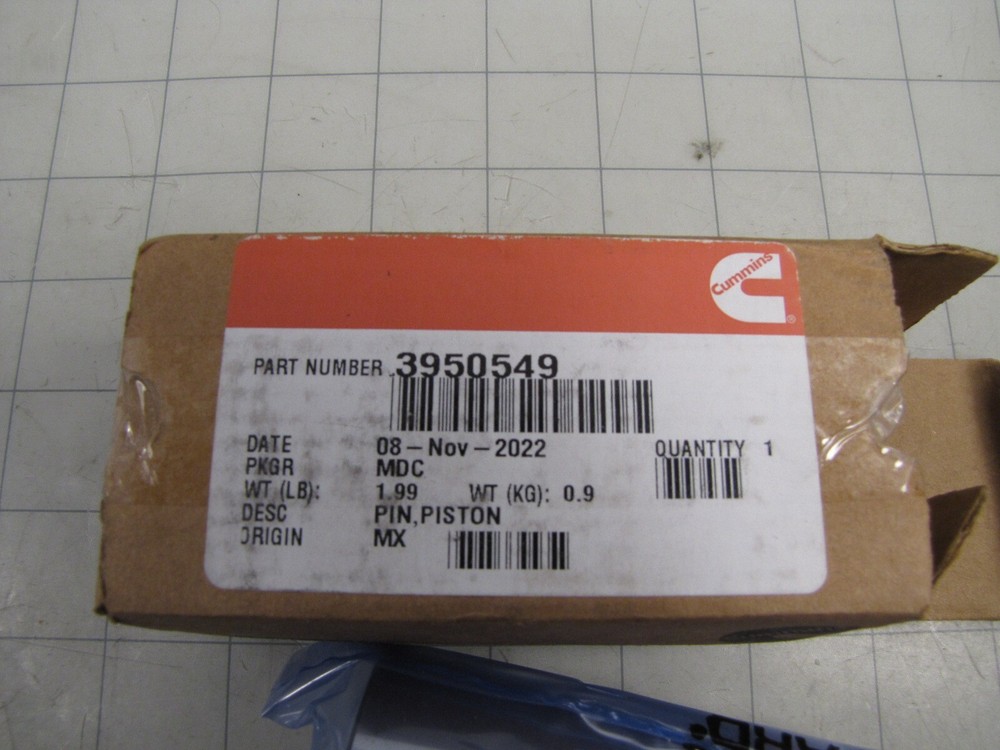 Cummins 3950549 Piston Pin NEW