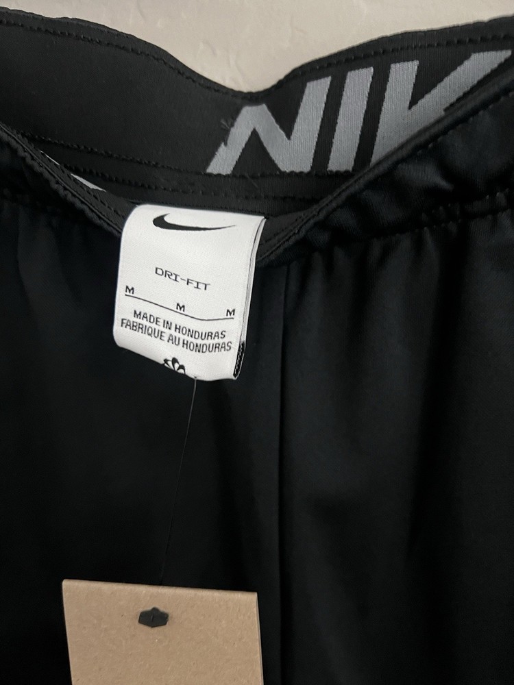 Nike Mens Medium Shorts Active