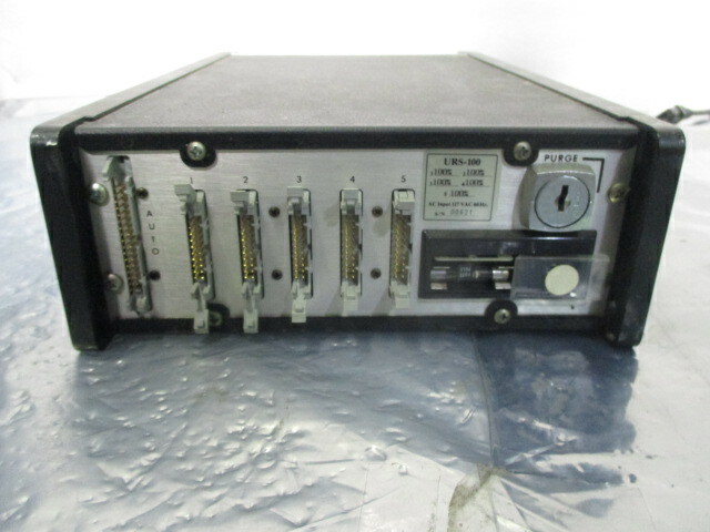 Unit Instruments URS-100 Mass Flow Controller and readout, 421272