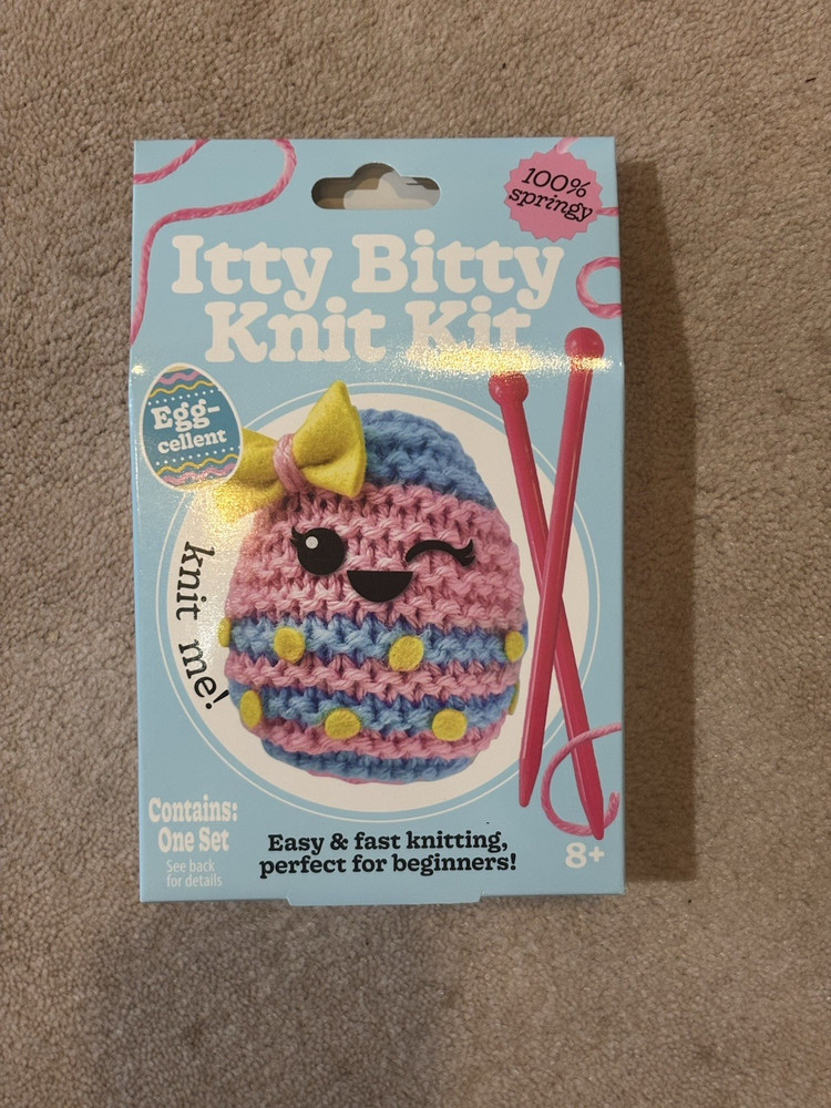 NEW, ITTY BITTY KNIT KIT, EGG-CELLENT, EASTER SET