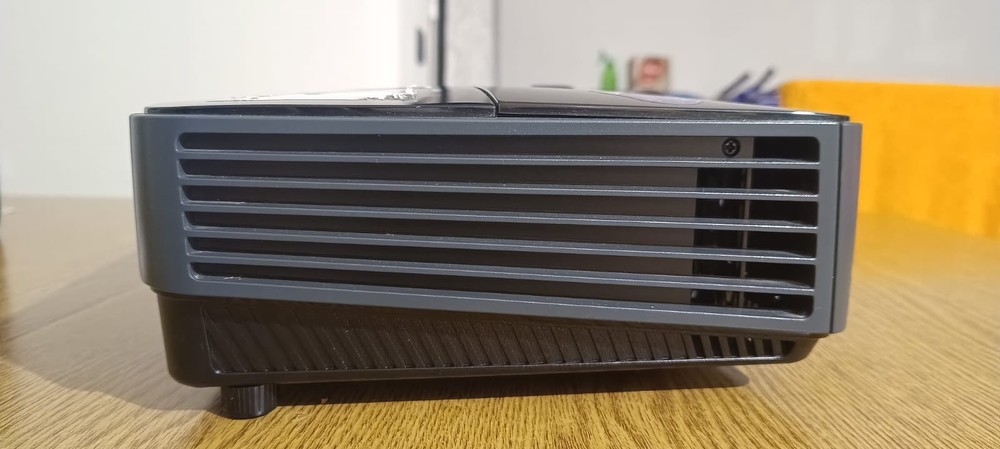 BenQ DLP MS502 Projector - High Definition