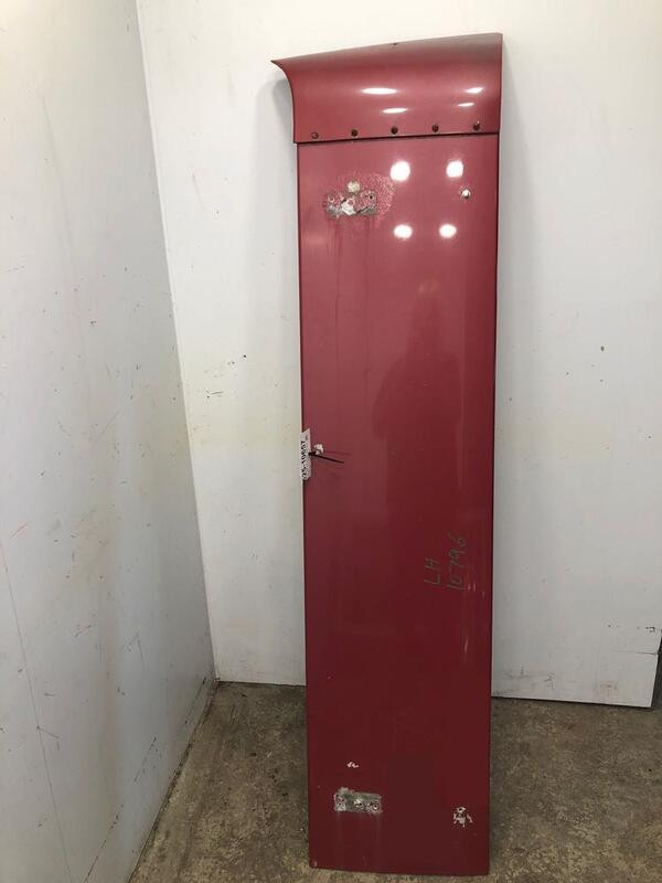 2005 Peterbilt 385 Cab Extension (625-10657)